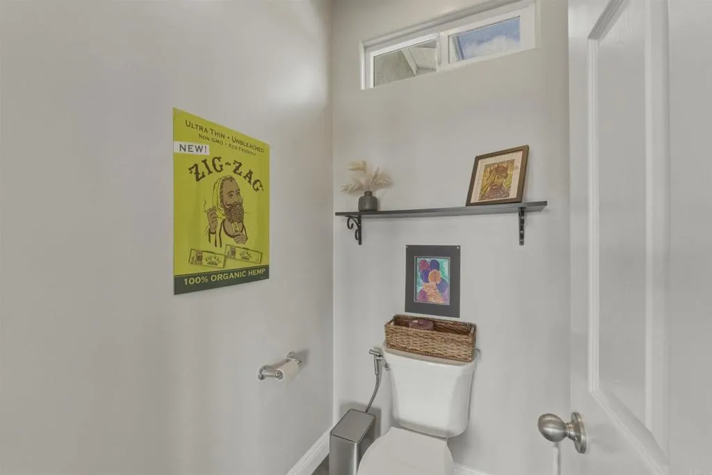 https://cdn.realtyfeed.com/cdn/127/306635873/63c816c22c23fd6e31837af7f293de18.webp