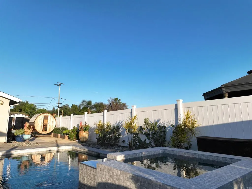 https://cdn.realtyfeed.com/cdn/127/306635873/6da20d14999697df6f4f48730b667288.webp