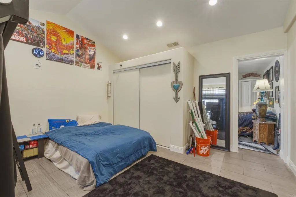 https://cdn.realtyfeed.com/cdn/127/306635873/7492c336df7505547582b0c13009de3e.webp