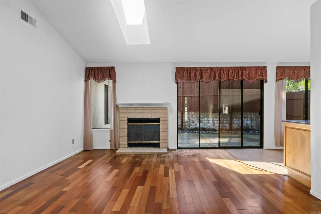 https://cdn.realtyfeed.com/cdn/127/306635915/1686d866b37934dc2623feb029370e79.webp
