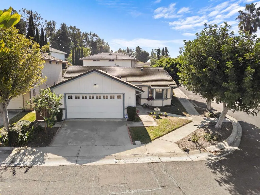https://cdn.realtyfeed.com/cdn/127/306635915/2af35592ac460705ac94a5fa914a7d5e.webp