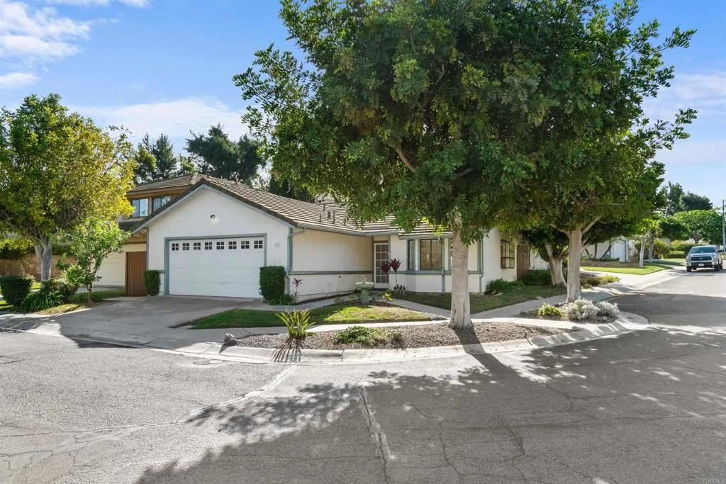 https://cdn.realtyfeed.com/cdn/127/306635915/f7106a7ffa16b57a8b458f63394a4c39.webp
