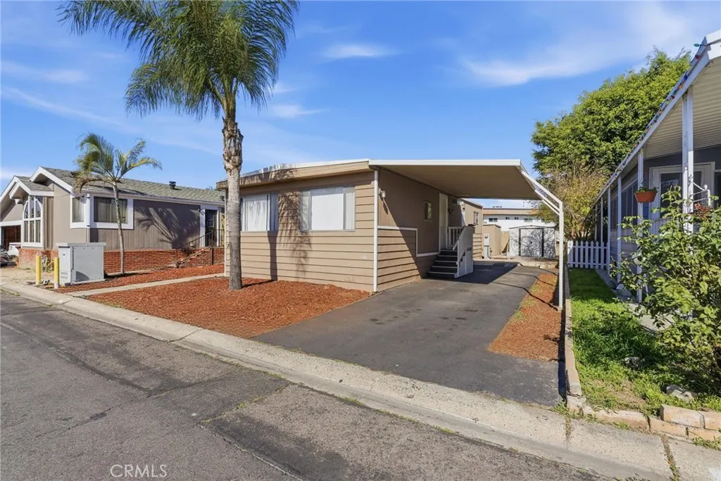 725 Thornton Ave UNIT 72, Hemet, CA, 92543