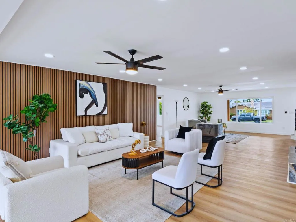 https://cdn.realtyfeed.com/cdn/127/306636048/25d989ba2aee460b6ad9f946968d35b1.webp