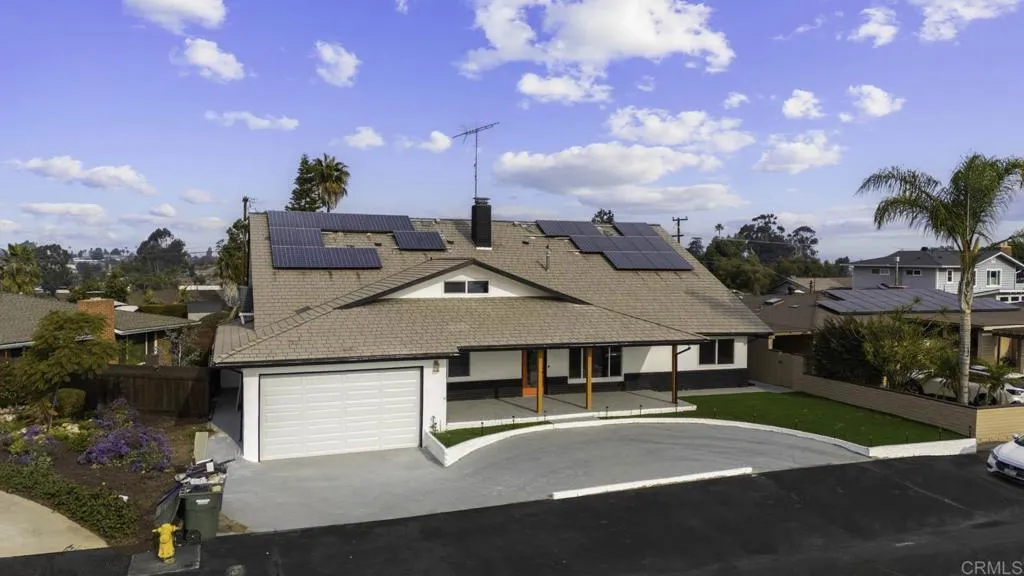 https://cdn.realtyfeed.com/cdn/127/306636048/4a48d177f70147d1ab48a4b3081de622.webp