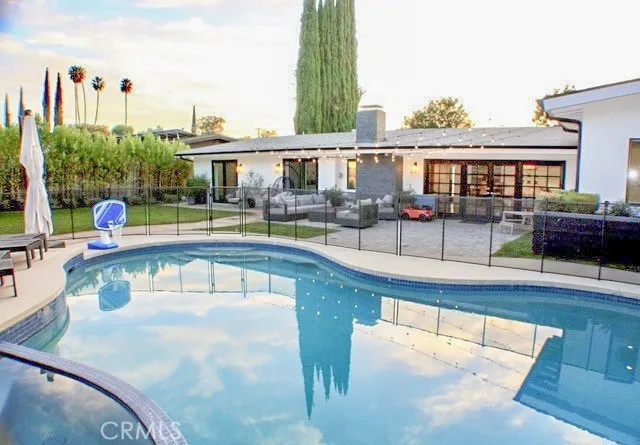4820 Abbeyville, Woodland Hills, CA 91364 - Photo 2 of 25, Woodland Hills, CA
