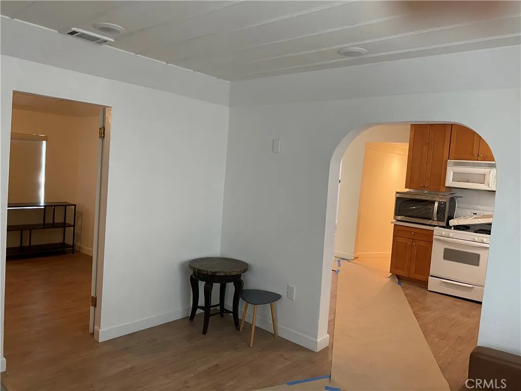 19216 Kendell, Devore, CA, 92407