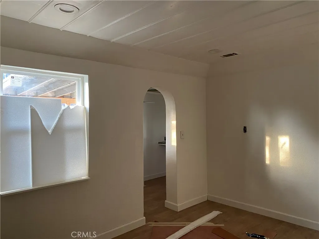 19216 Kendell, Devore, CA, 92407