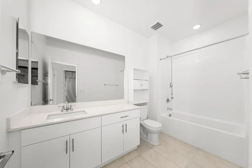 https://cdn.realtyfeed.com/cdn/127/306636171/90161da72fa1dc72420b94fd575c0993.webp