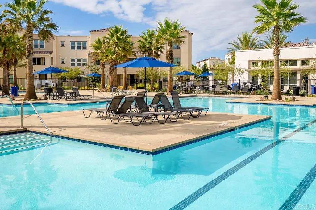 https://cdn.realtyfeed.com/cdn/127/306636171/bef7af6ba809ceed4536d90ca84682c7.webp