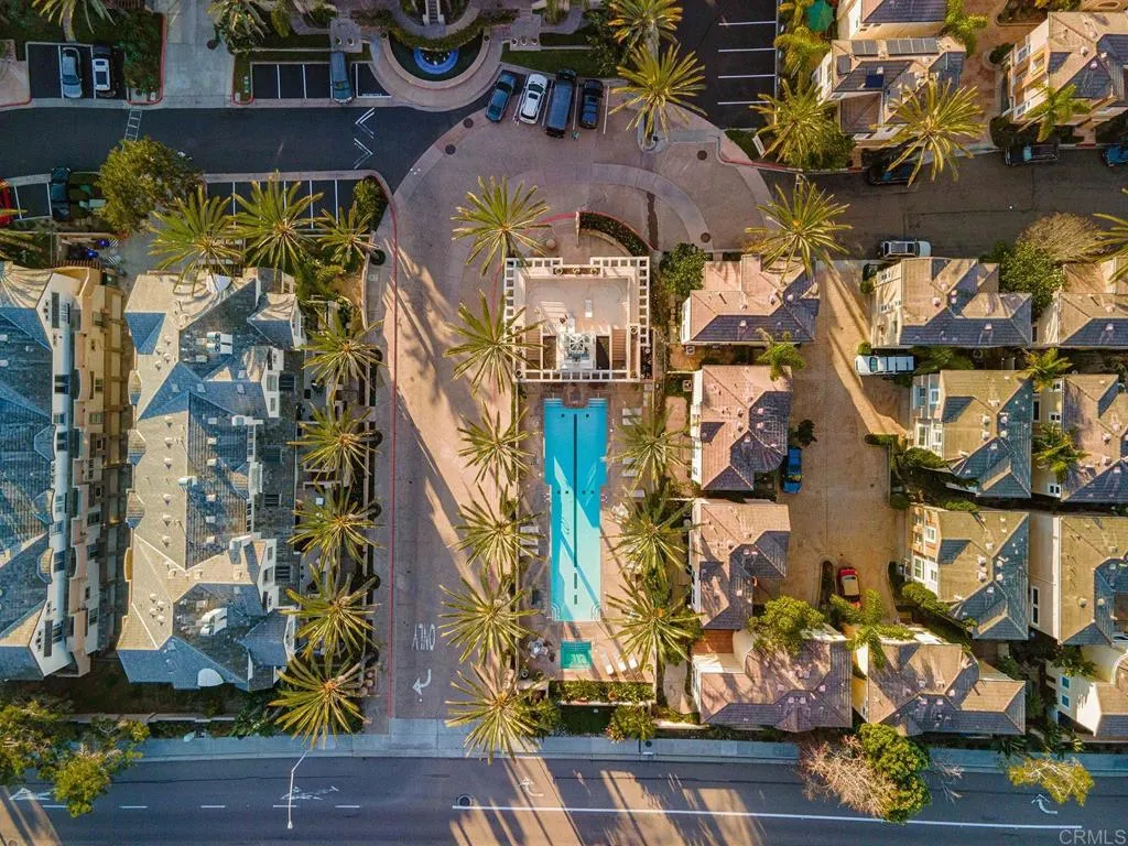 https://cdn.realtyfeed.com/cdn/127/306636206/07e074b8791278598c20213164cf3199.webp