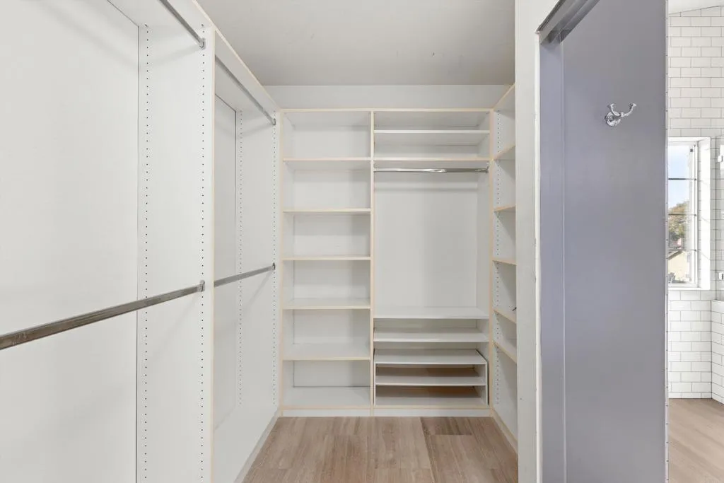 https://cdn.realtyfeed.com/cdn/127/306636261/844e0cc50357f6e07f1720bc18522b18.webp