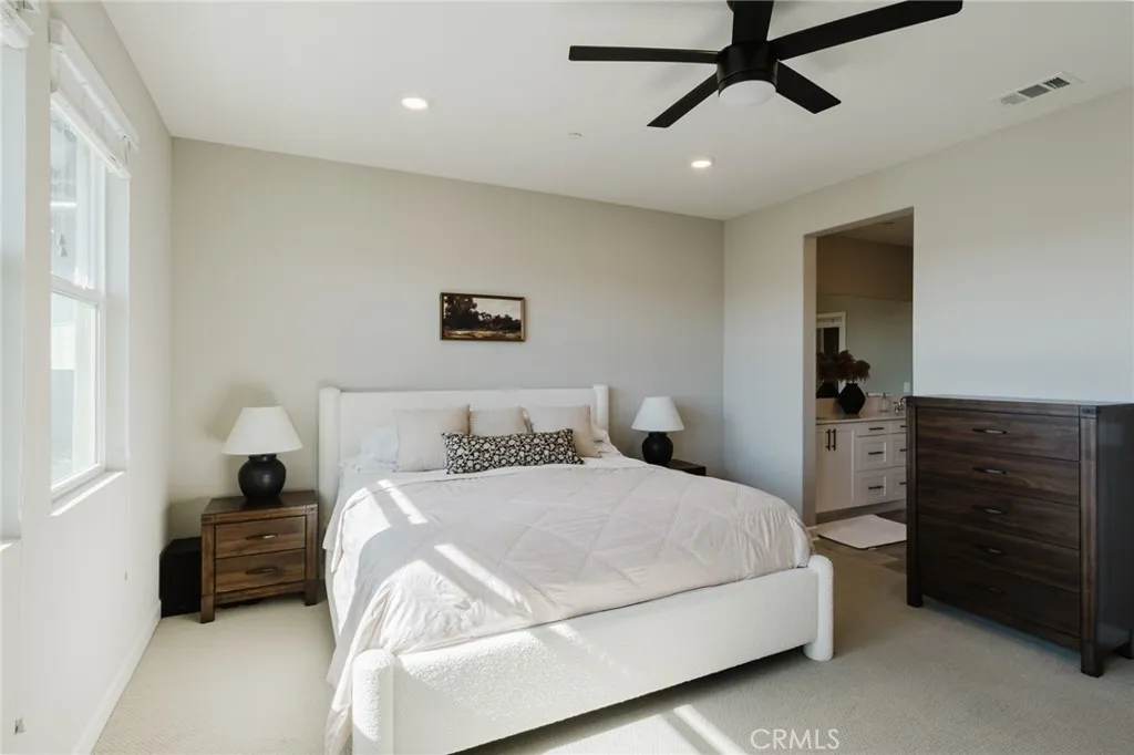 https://cdn.realtyfeed.com/cdn/127/306636325/b1c0ce245608b96268a6474f035f3226.webp