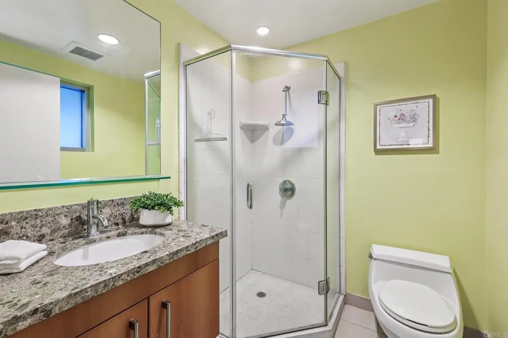 https://cdn.realtyfeed.com/cdn/127/306636350/623e8d879c97aad391999642d05c6350.webp