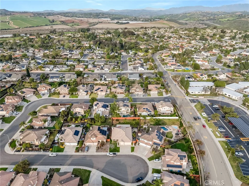 https://cdn.realtyfeed.com/cdn/127/306636354/0747429c6bbfd398f8715fe22dcf60da.webp