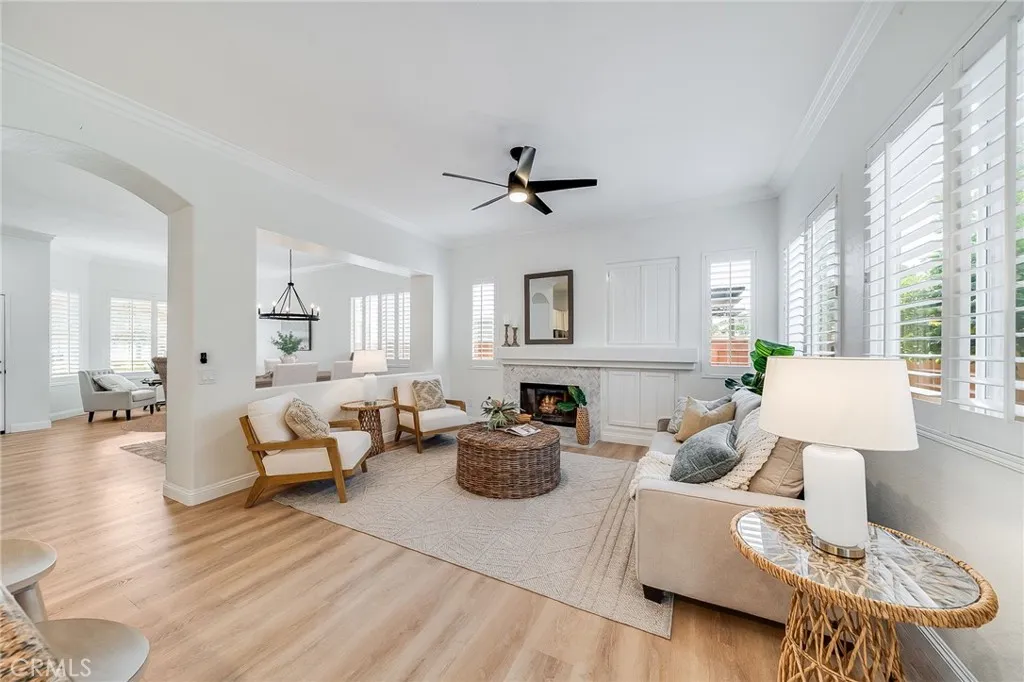https://cdn.realtyfeed.com/cdn/127/306636354/45c94a9d018d3ad06e91d62ee3b36186.webp