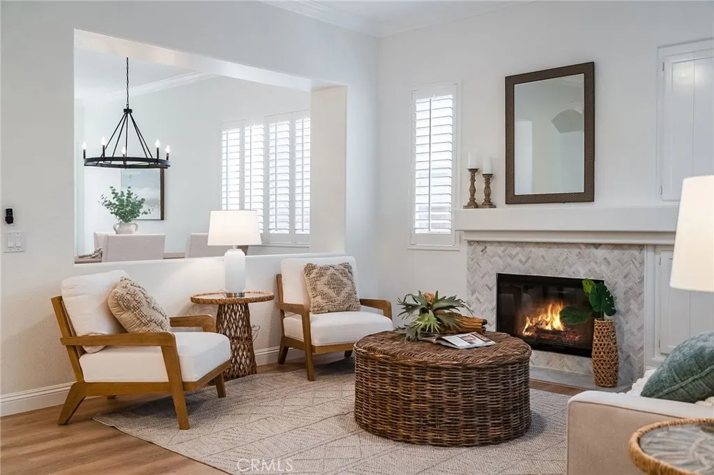 https://cdn.realtyfeed.com/cdn/127/306636354/6cfea98a37f20a4431d00bf1b57bfcd3.webp