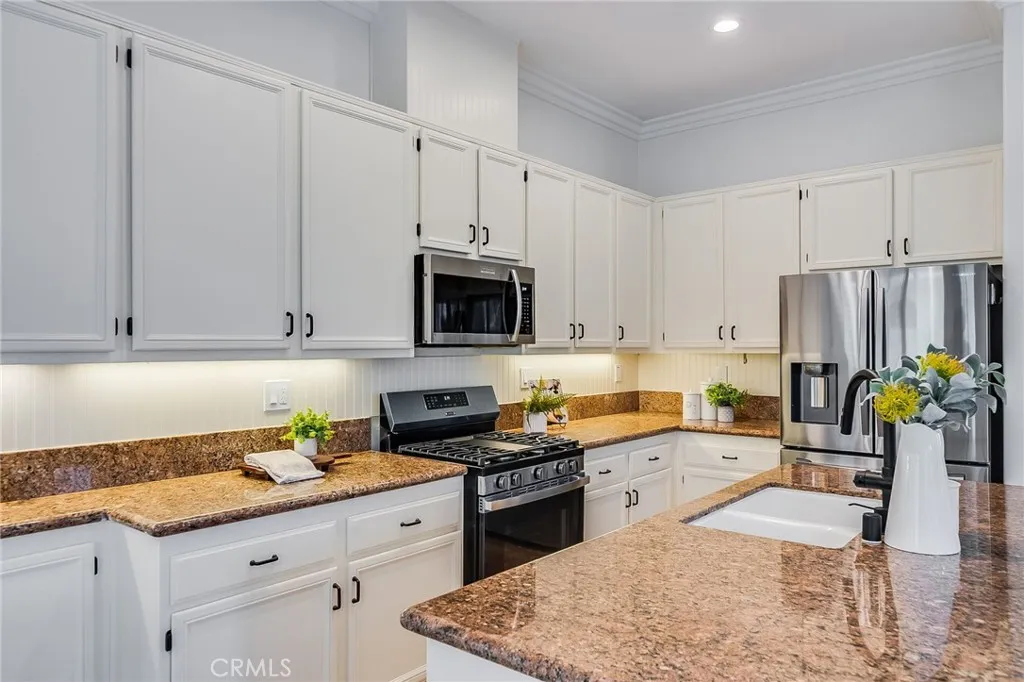 https://cdn.realtyfeed.com/cdn/127/306636354/84dc019f4d488ade7a18dc9edf6ad7a0.webp