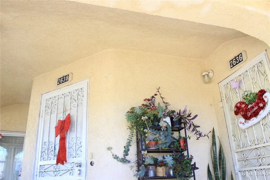 listing main picture