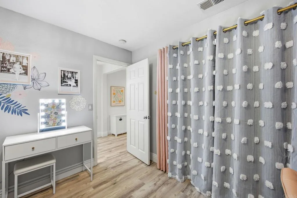 https://cdn.realtyfeed.com/cdn/127/306636440/98e228355ec723dab98f8d62607811ae.webp