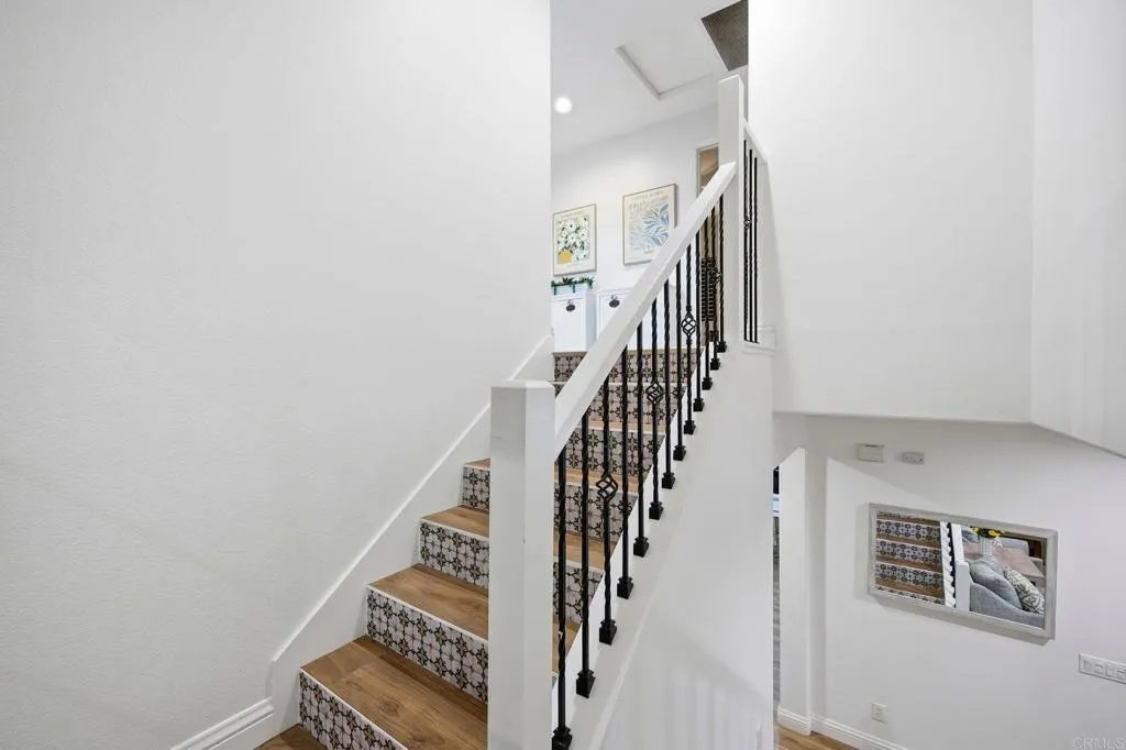 https://cdn.realtyfeed.com/cdn/127/306636440/b80723137693b3d2b769014a8fff9f01.webp