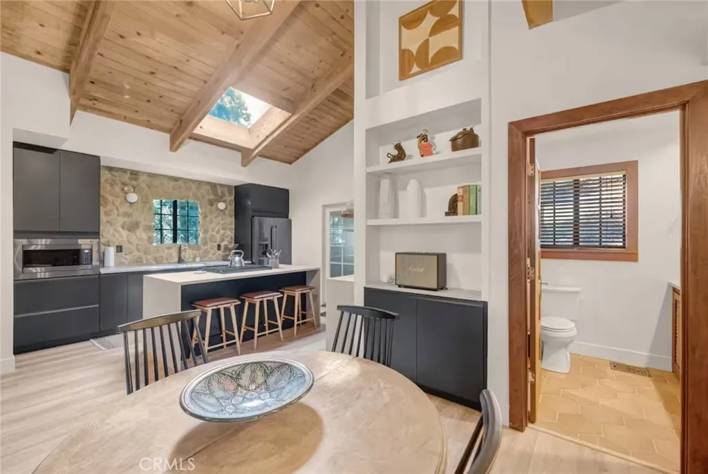 764 Fern Road, Lake Arrowhead, CA 92385 - Photo 5 of 60, Lake Arrowhead, CA