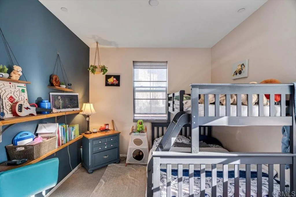 https://cdn.realtyfeed.com/cdn/127/306636487/eb1b5bd767b75ebbcda03c5774d8fa75.webp