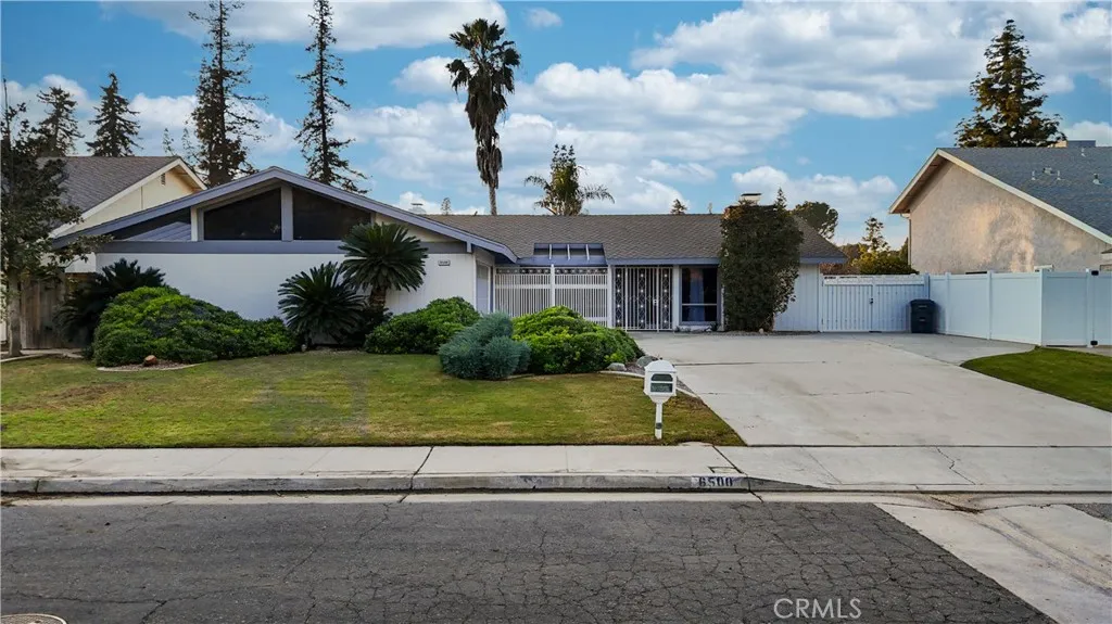 6500 Landfair, Bakersfield, CA 93309 - Main photo, Bakersfield, CA