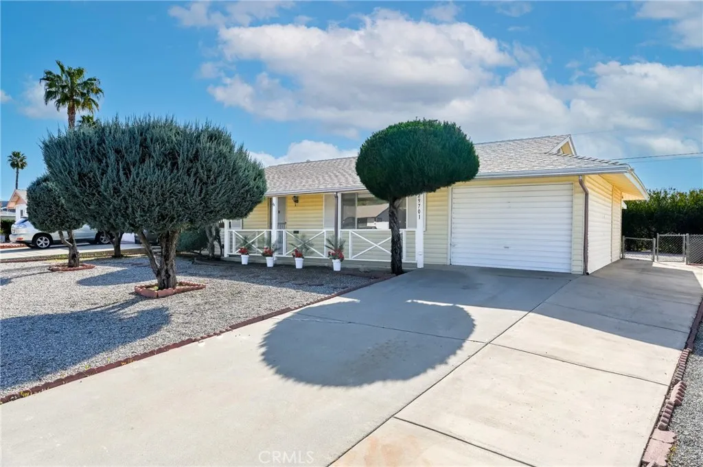 29701 Thornhill, Menifee, CA 92586 - Photo 2 of 30, Menifee, CA
