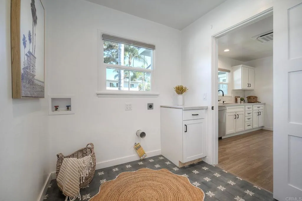 Photo #8: NDP2601156 Listing: Photo #8