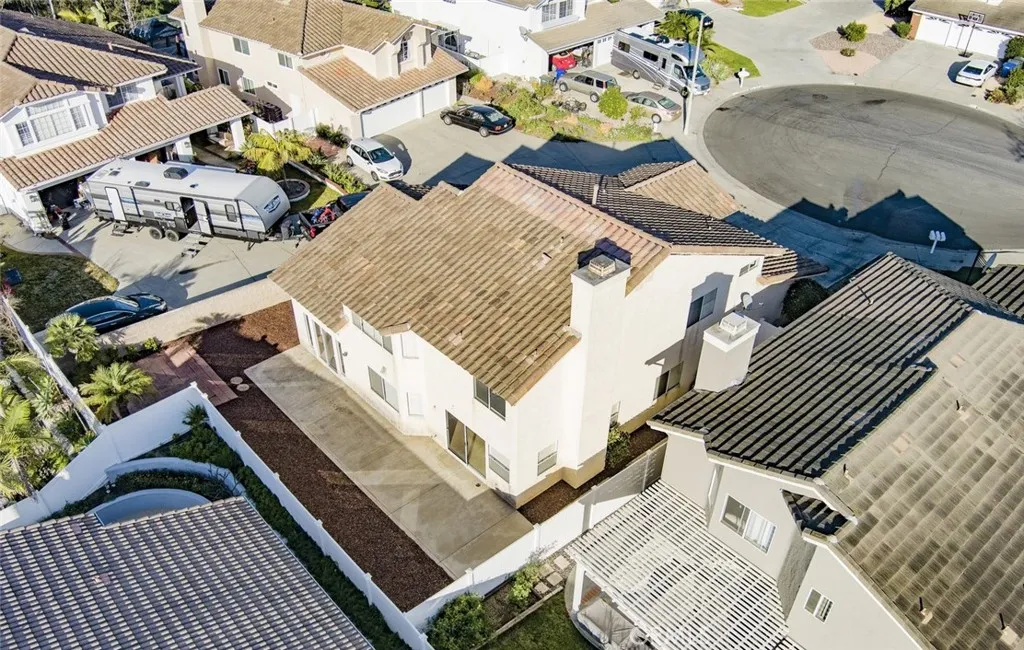 https://cdn.realtyfeed.com/cdn/127/306636667/b7a6d3a784d310d1c7d9af9796d446cd.webp