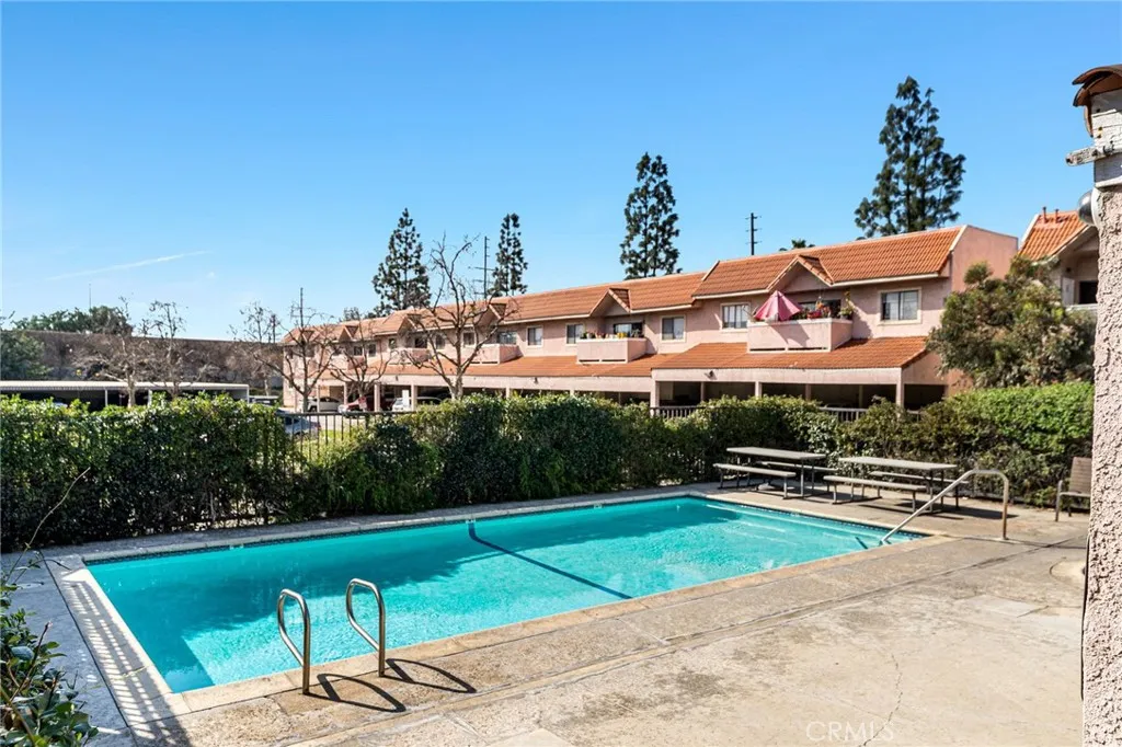 San Fernando, CA 91340