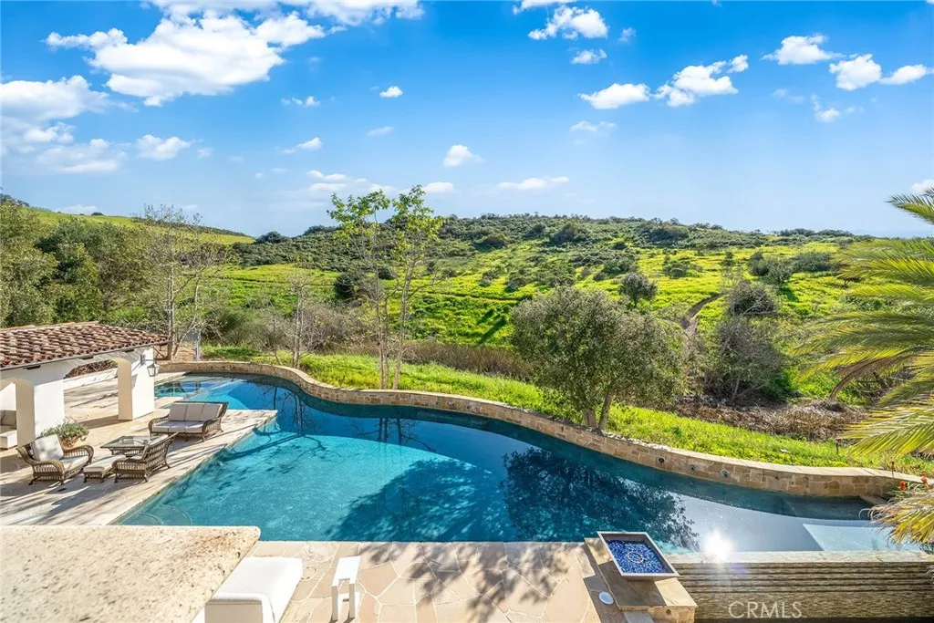 64 Canyon, Irvine, CA 92603 - Main photo, Irvine, CA