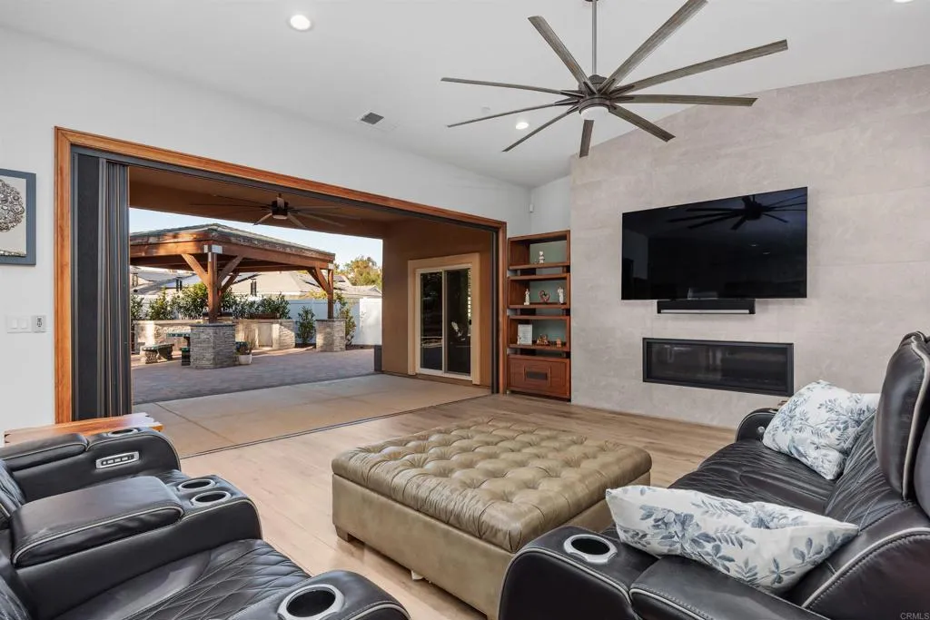https://cdn.realtyfeed.com/cdn/127/306636768/5bf8e31a147859b6046c4c1a4d933843.webp