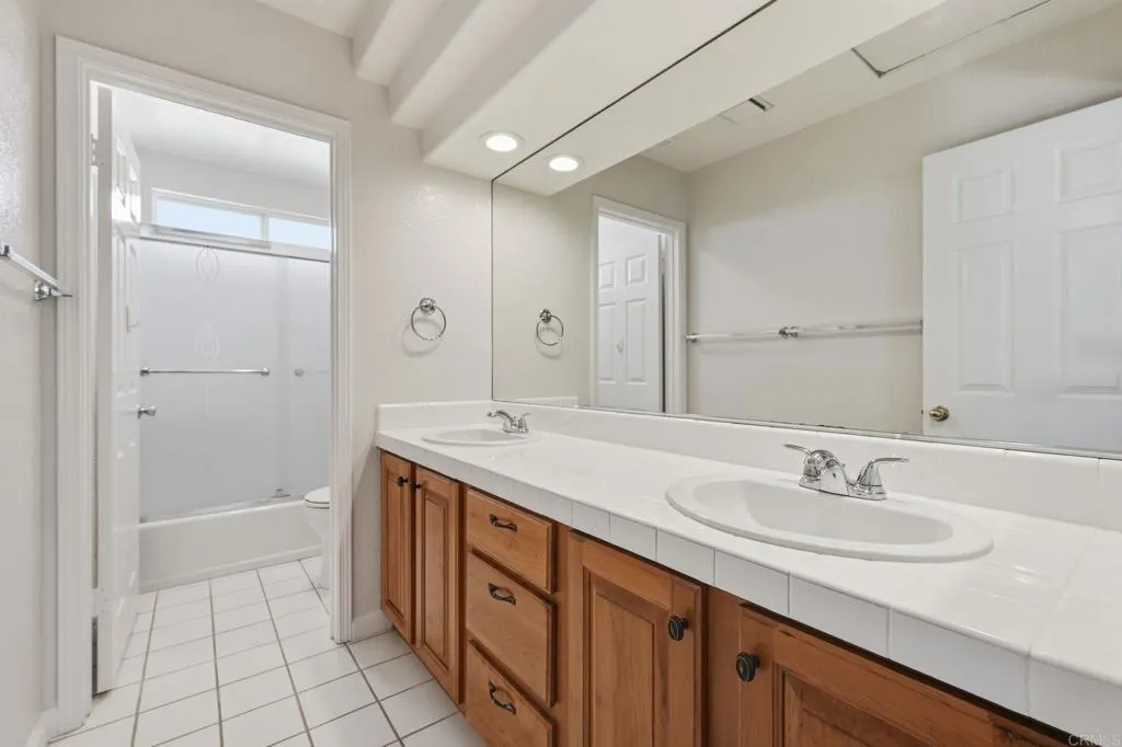 Photo #48: NDP2601171 Listing: Photo #48