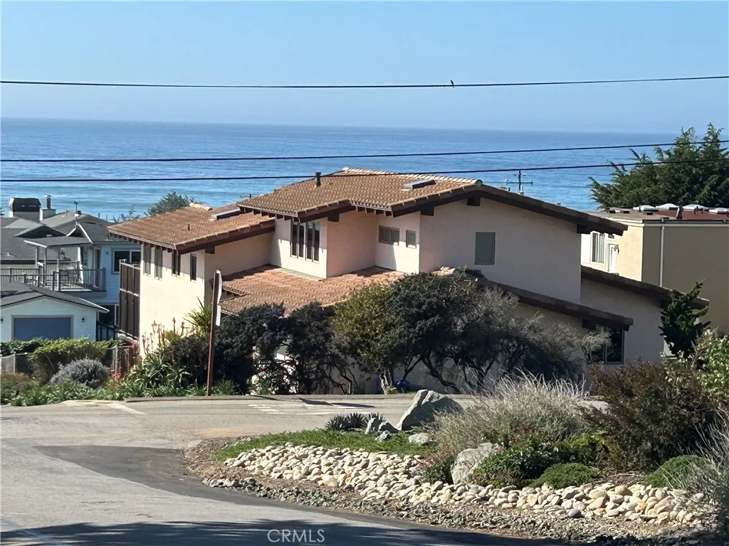 395 Drake Street, Cambria, CA 93428