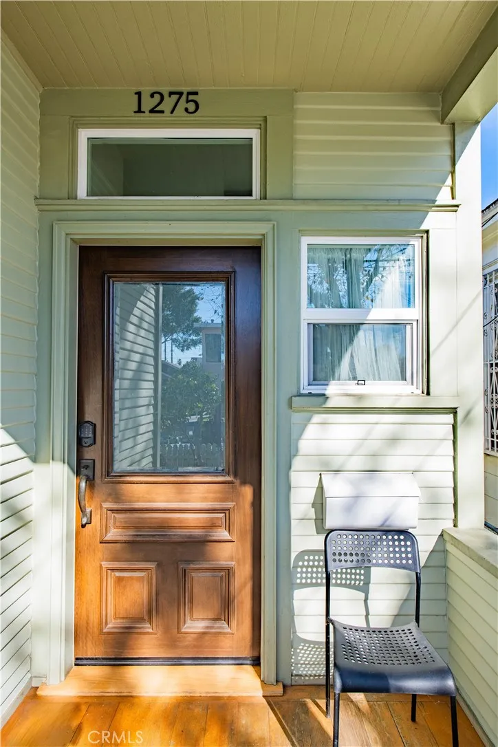 1275 23rd, Los Angeles, CA, 90007