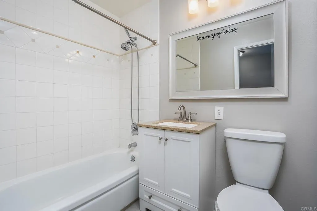 https://cdn.realtyfeed.com/cdn/127/306636841/4af04633a3f5f9170c370488d11601bf.webp