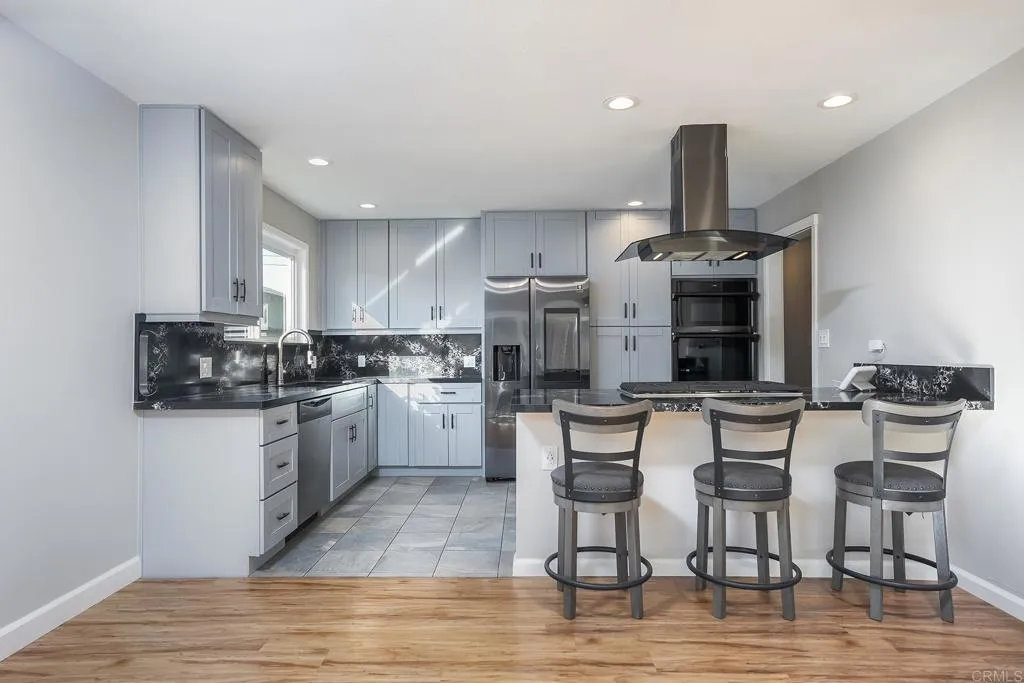 https://cdn.realtyfeed.com/cdn/127/306636841/a4ae7b0649f393bcda6ce88245ccd8e0.webp