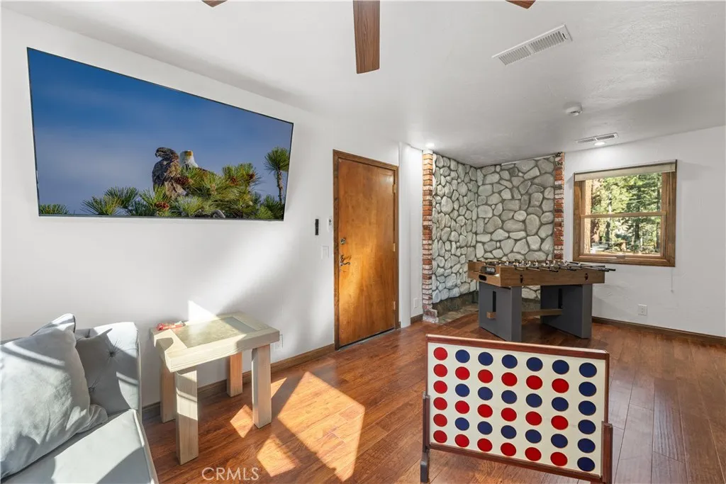 42554 Juniper Drive, Big Bear Lake, CA, 92315