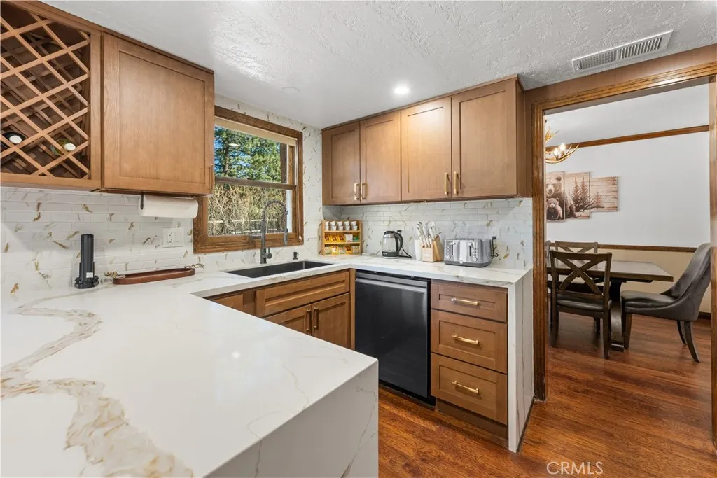 42554 Juniper Drive, Big Bear Lake, CA, 92315