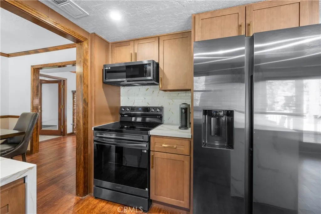 42554 Juniper Drive, Big Bear Lake, CA, 92315