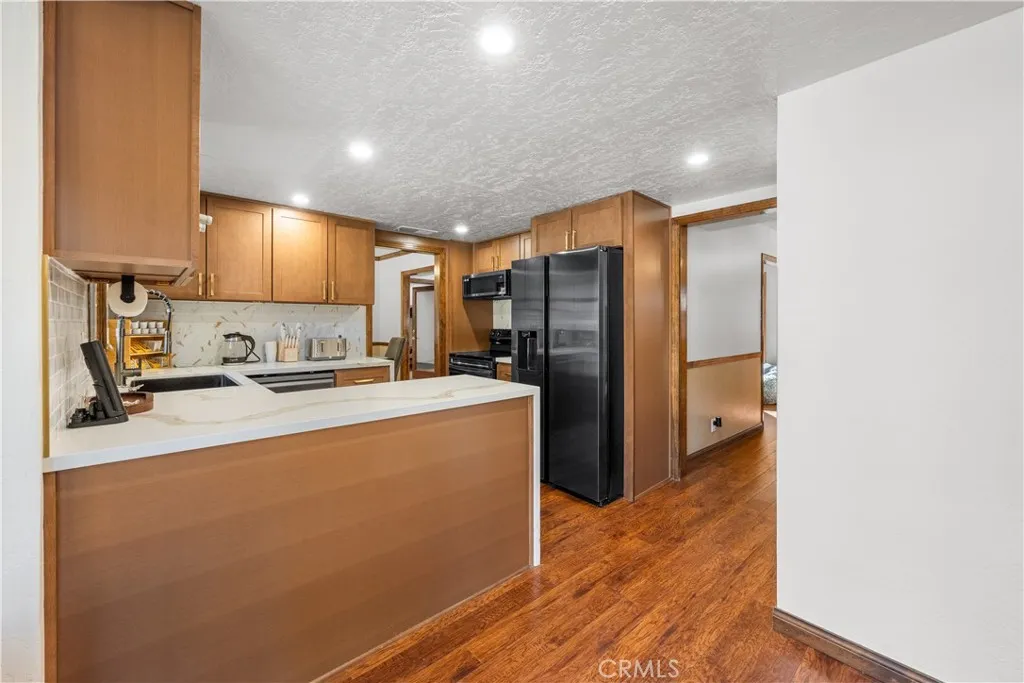 42554 Juniper Drive, Big Bear Lake, CA, 92315
