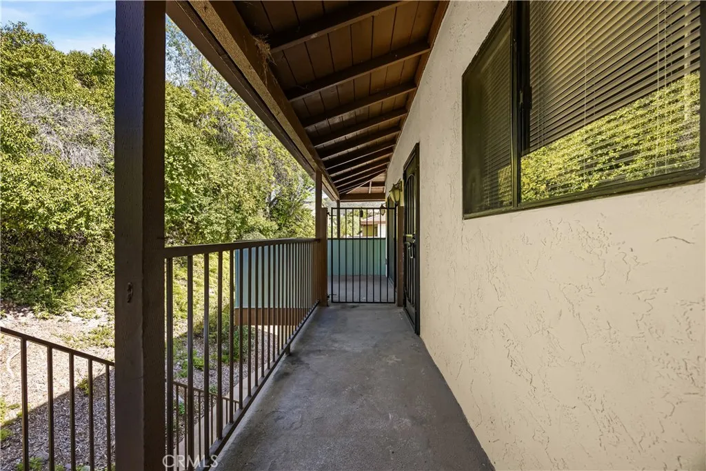 https://cdn.realtyfeed.com/cdn/127/306636964/378bab0b26bc30de19fe7793f8bd3686.webp