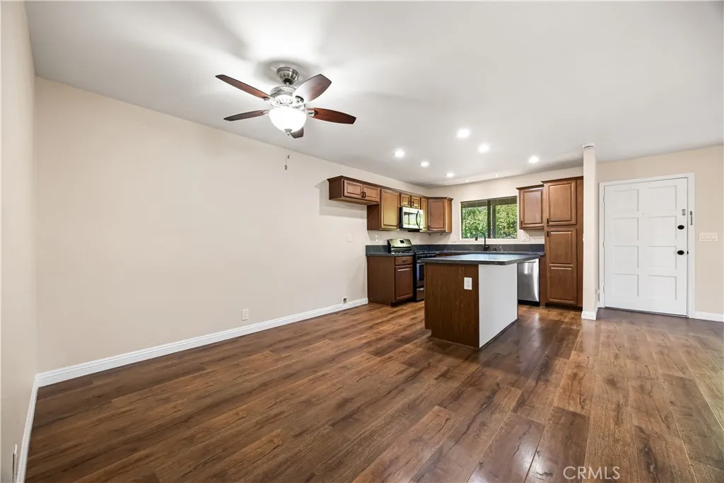 https://cdn.realtyfeed.com/cdn/127/306636964/5f0a324e376116455e43d2b9b42606ce.webp