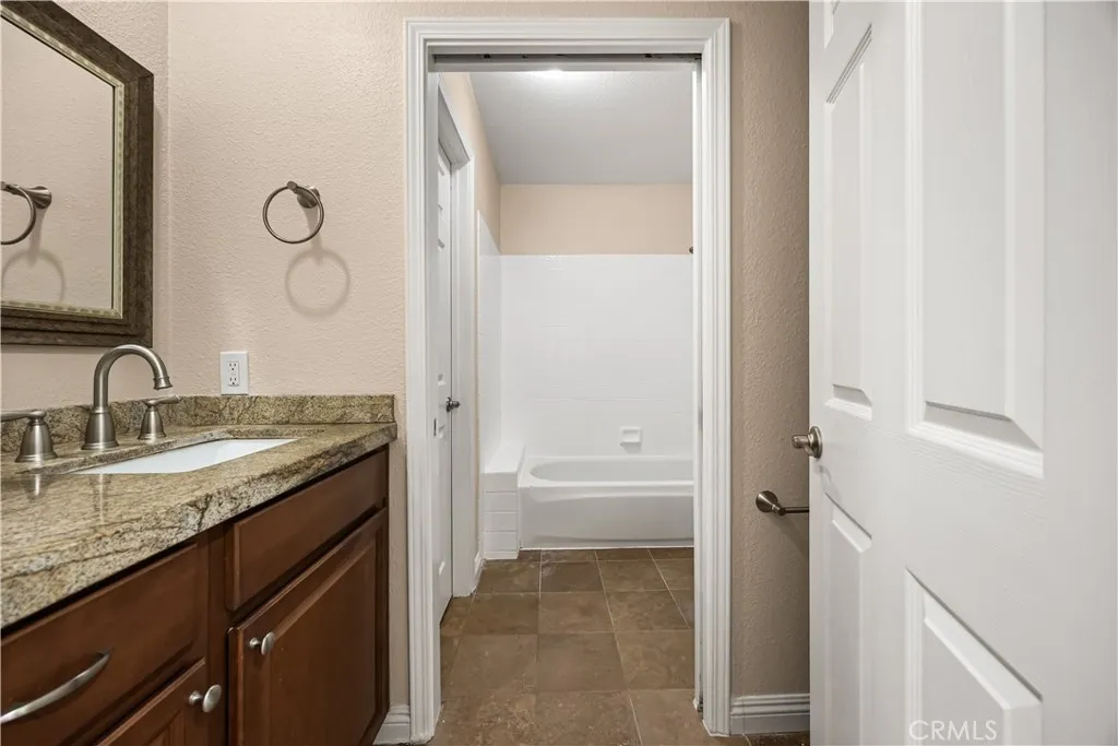 https://cdn.realtyfeed.com/cdn/127/306636964/837b4c1a3a8d462e03a2ebf48c4d72c6.webp