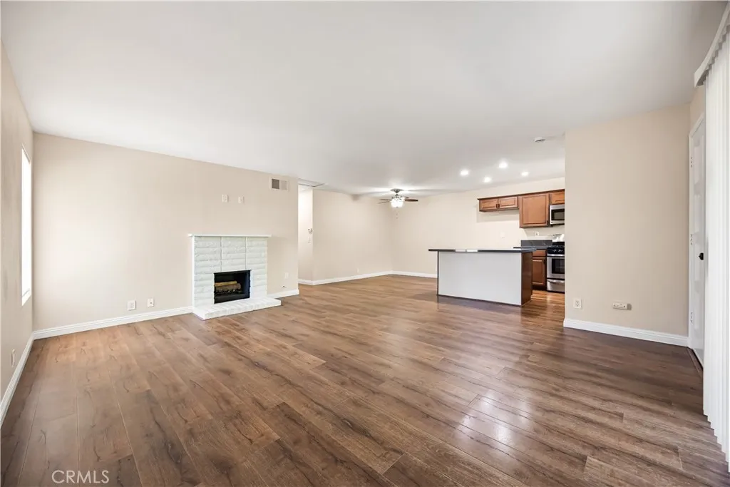 https://cdn.realtyfeed.com/cdn/127/306636964/dd9395b28b2491d59c7bdfd1a78e742d.webp
