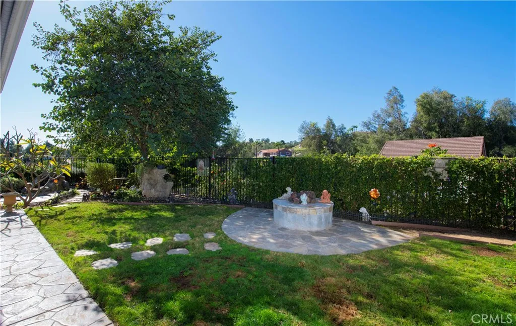 https://cdn.realtyfeed.com/cdn/127/306636969/b19c5ea065a3fc6d899017544c5a6ad8.webp