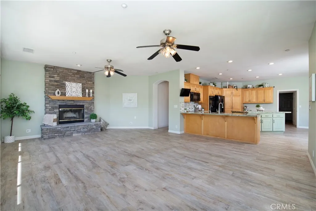 https://cdn.realtyfeed.com/cdn/127/306636969/c5c09528f172b7c4a707338c2e59dd53.webp