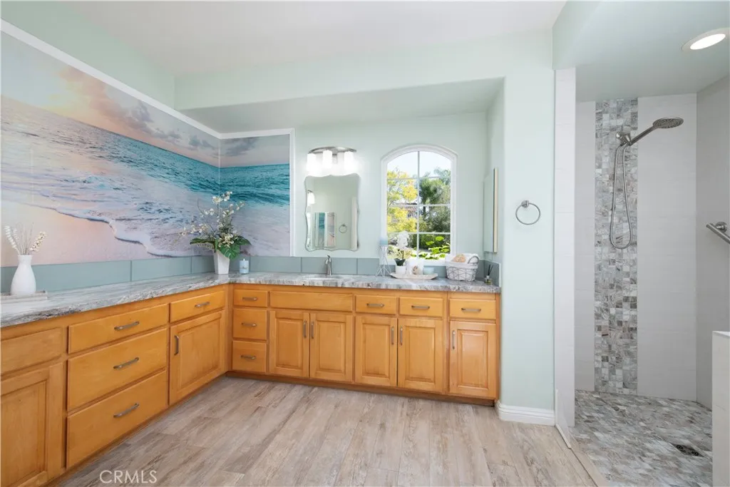 https://cdn.realtyfeed.com/cdn/127/306636969/e43dc03713c460f75e08f45af57fefc3.webp